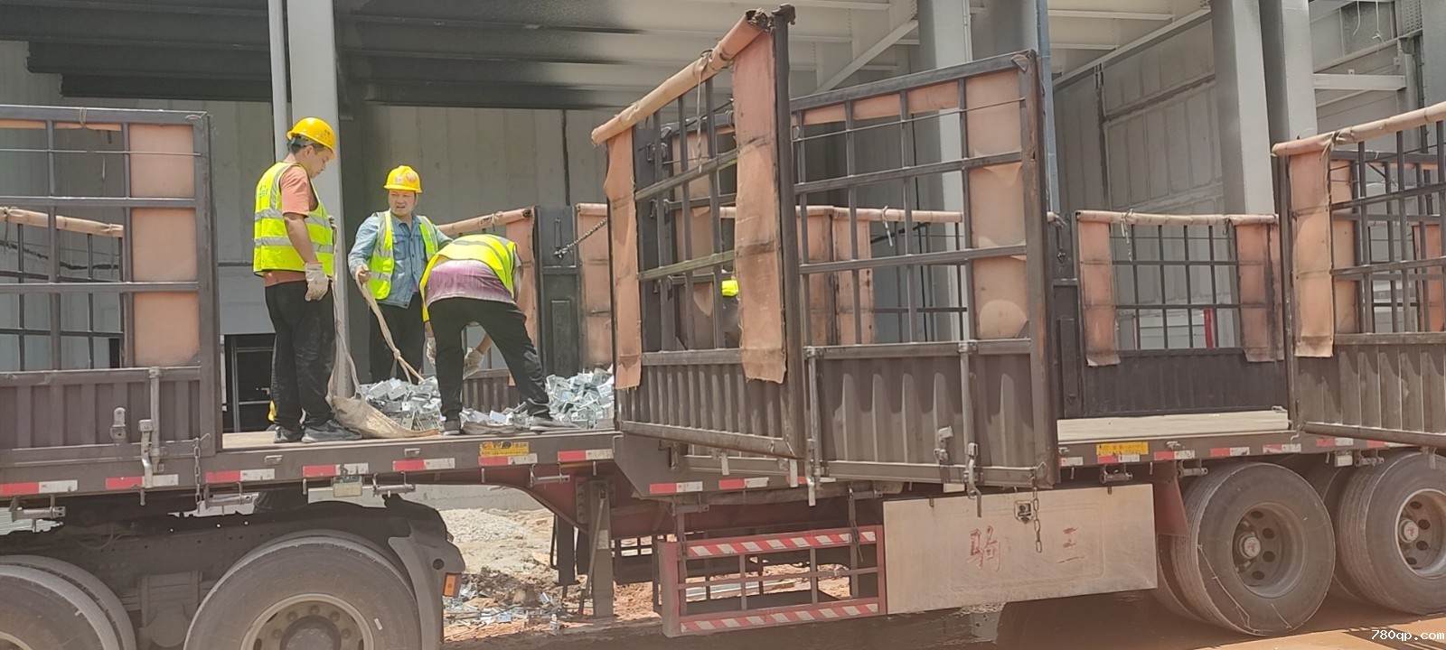 1656402733272403.jpg 1656402733272403.jpg